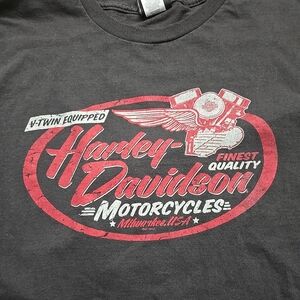 Mens XL Harley Davidson t-shirt